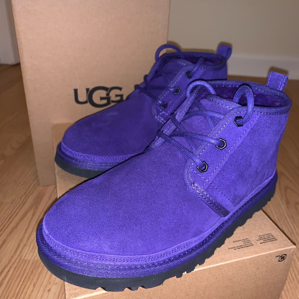 Ugg - image 1